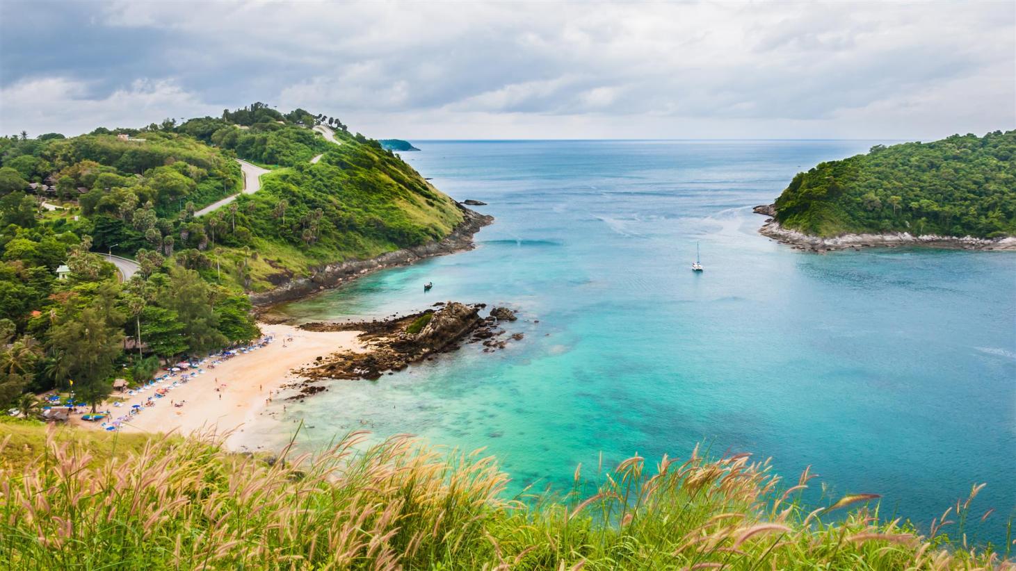 Send us a tip on a terrific UK beach cafe or restaurant to win a £2 hundred hotel voucher