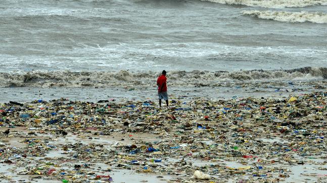 Mumbai: Juhu beach becomes rubbish dump as plastic wastes washed ashore by Arabia Sea