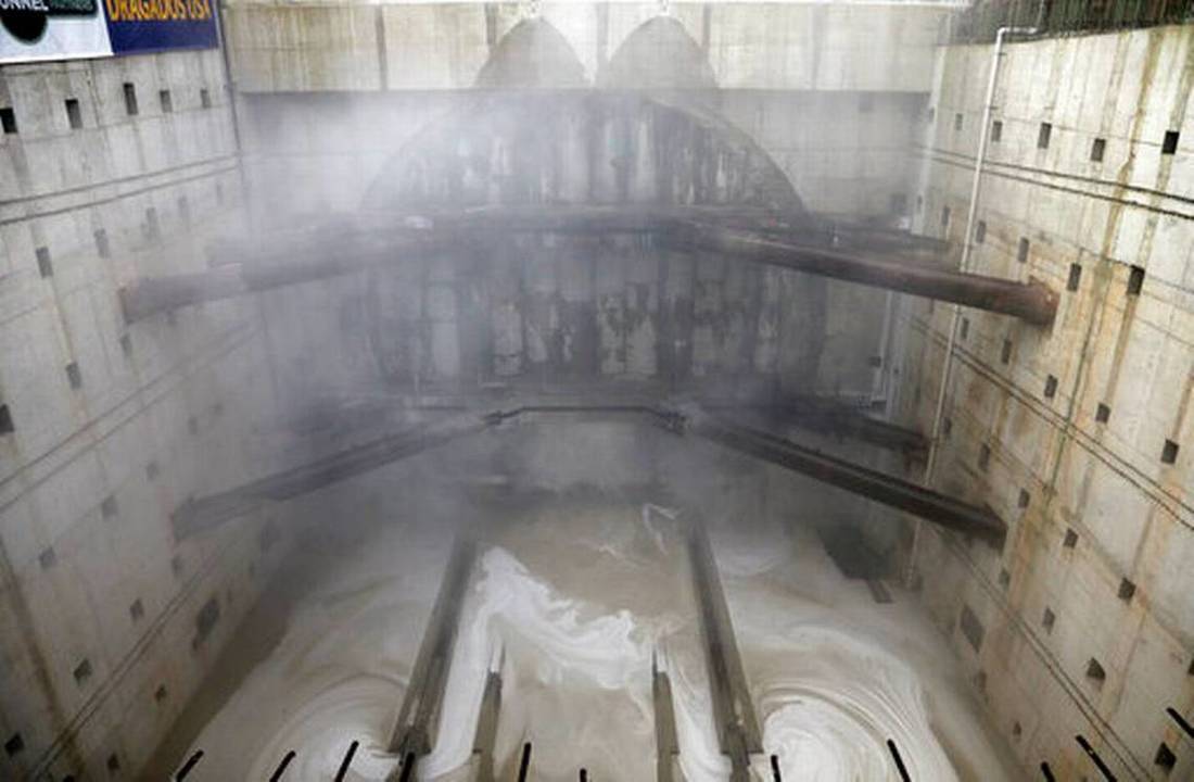 Minot budget photograph appears brighter with help from country