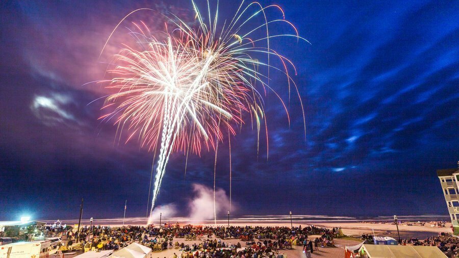 Be ‘seaside-pleasant’ this Fourth of July